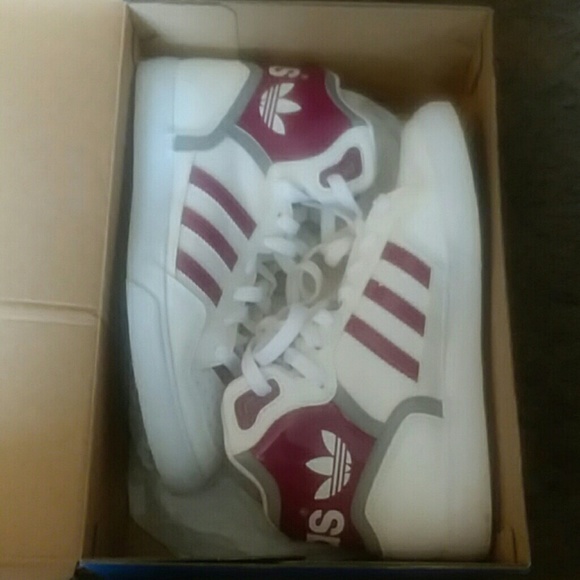 Adidas Extaball White & Burgundy Sneakers - Picture 3 of 6